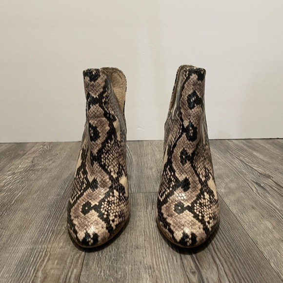 Steve Madden ankle boots sneak woman’s 6.5 - Picture 3 of 11